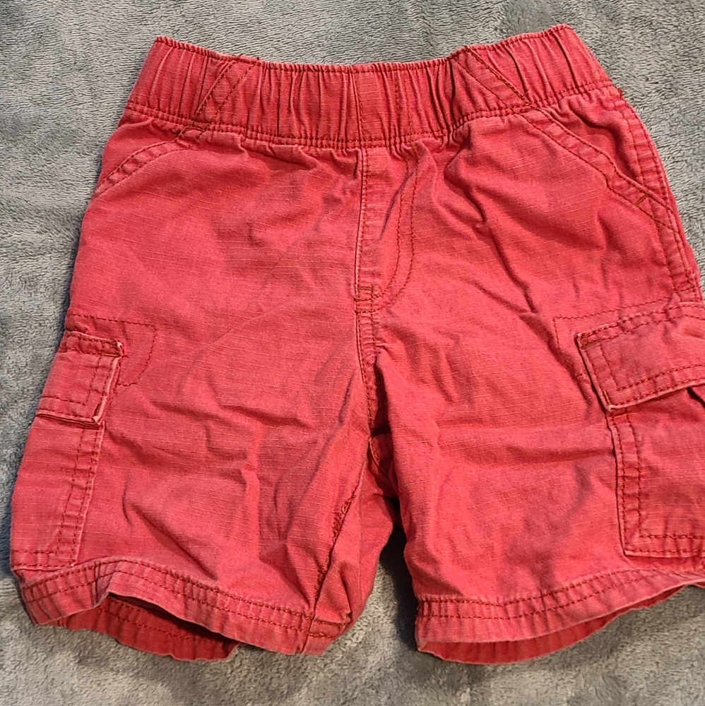 🍁Children's place red cargo shorts 🪅